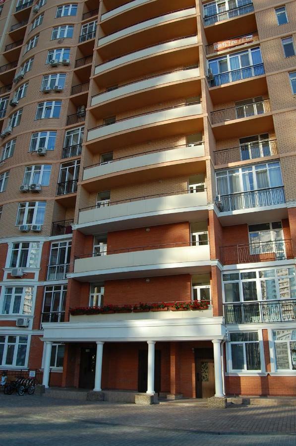 Arcadia 2-Х Комнатные Апартаменты Odessa Exterior foto